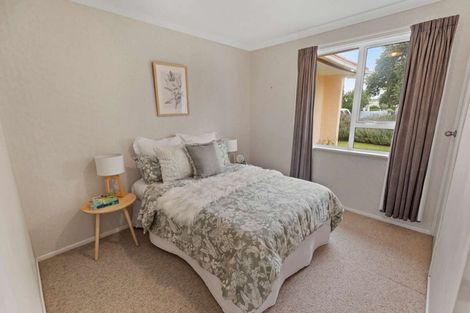 Photo of property in 72 Thatcher Street, Castlecliff, Whanganui, 4501