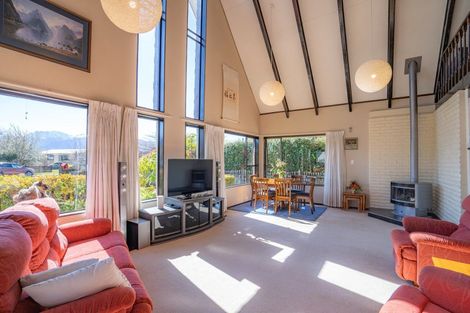 Photo of property in 6 Tom Plato Drive, Te Anau, 9600