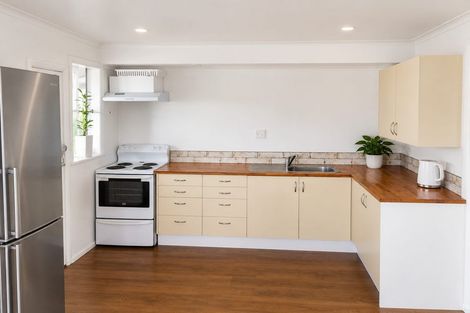 Photo of property in 175 Queen Street West, Levin, 5510