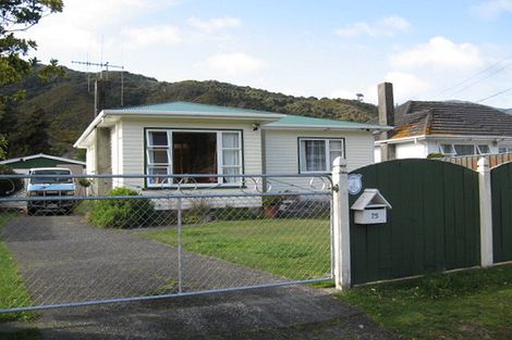 Photo of property in 75 Wood Street, Wainuiomata, Lower Hutt, 5014