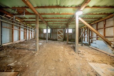 Photo of property in 1/57 Cliff View Drive, Green Bay, Auckland, 0604