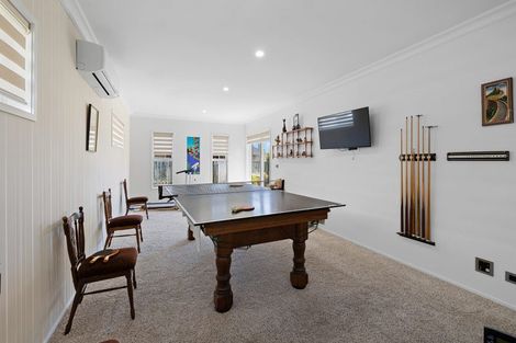 Photo of property in 11 Wesley Avenue, Frankleigh Park, New Plymouth, 4310