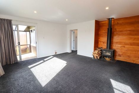 Photo of property in 5 Woodstock Place, Hokowhitu, Palmerston North, 4410