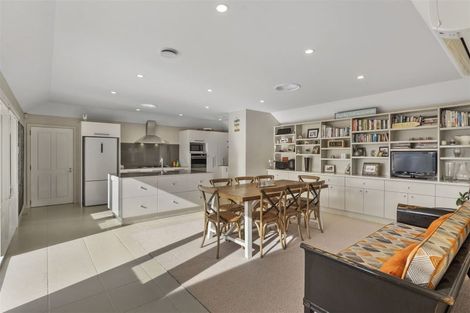 Photo of property in 2 Colwyn Street, Bryndwr, Christchurch, 8053