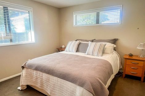 Photo of property in 2/9 Campbell Street, Sumner, Christchurch, 8081