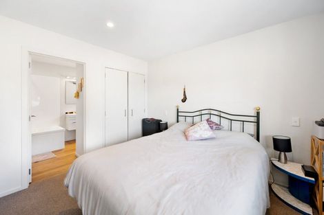 Photo of property in 22 Long Grass Place, Hawea Flat, Wanaka, 9382