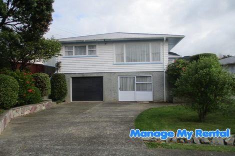 Photo of property in 16 Saint Edmund Crescent, Tawa, Wellington, 5028
