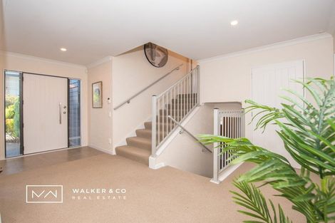 Photo of property in 14 Cosgrove Rise, Riverstone Terraces, Upper Hutt, 5018
