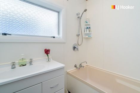 Photo of property in 22 Scotland Terrace, Green Island, Dunedin, 9018