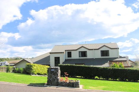 Photo of property in 1 Zapote Place, Ohauiti, Tauranga, 3112