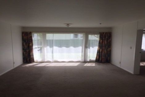 Photo of property in 8-10 Harris Road, Mount Wellington, Auckland, 1051