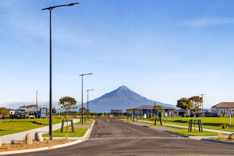 Photo of property in 74 Turuturu Road, Hawera, 4674