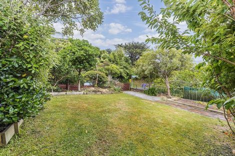 Photo of property in 51 Winston Street, Crofton Downs, Wellington, 6035