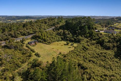 Photo of property in 102 West Road, Kaukapakapa, 0873