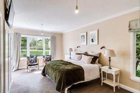 Photo of property in 32 Saint Andrews Road, Havelock North, 4130