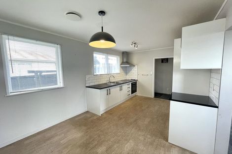 Photo of property in 7 Primrose Place, Manurewa, Auckland, 2102