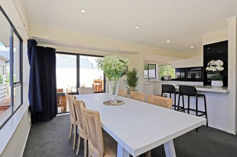 Photo of property in 71 Wharerangi Road, Greenmeadows, Napier, 4112