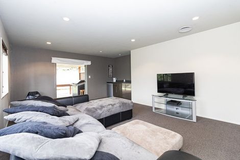 Photo of property in 2 Diana Place, Otamatea, Whanganui, 4500