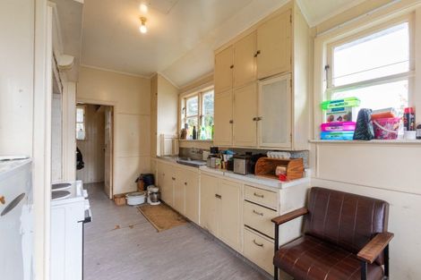 Photo of property in 38 Cole Street, Dannevirke, 4930