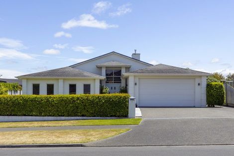Photo of property in 25 Magnolia Rise, Waipahihi, Taupo, 3330