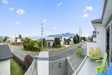 Photo of property in 91 Seaview Road, Paraparaumu Beach, Paraparaumu, 5032