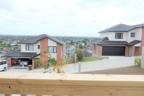 Photo of property in 104 Keri Vista Rise, Papakura, 2110