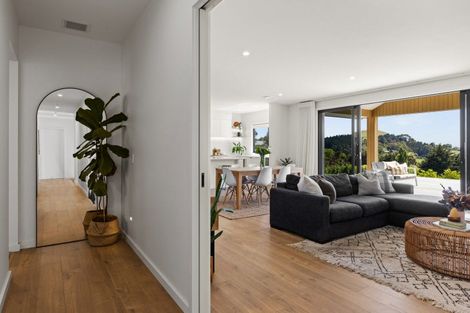 Photo of property in 3 Te Roera Drive, Taradale, Napier, 4112