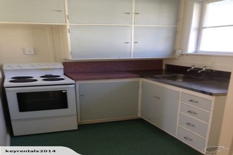 Photo of property in 78-80 Strand Crescent, Naenae, Lower Hutt, 5011