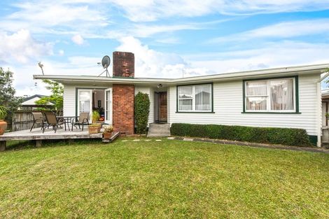 Photo of property in 60 Kingdale Road, Henderson, Auckland, 0610