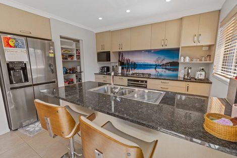 Photo of property in 6 Magnolia Crescent, Tawhero, Whanganui, 4501