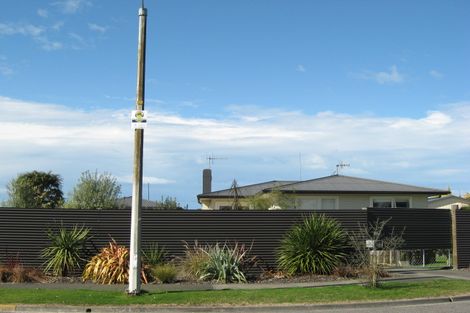 Photo of property in 25 Henley Crescent, Pirimai, Napier, 4112