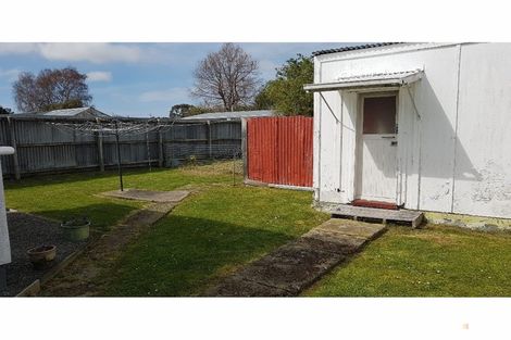 Photo of property in 28 Augustine Street, Waimate, 7924