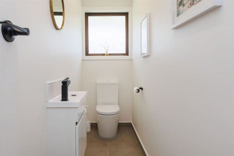 Photo of property in 10 Eastview Place, Feilding, 4702