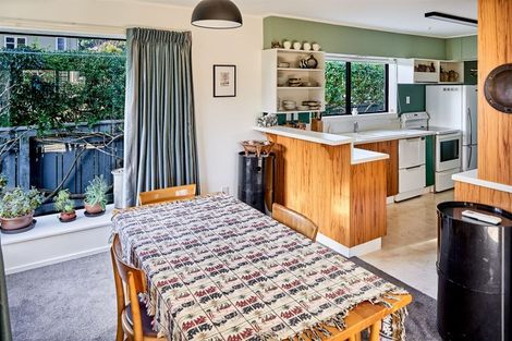 Photo of property in 10 Nikau Street, Eastbourne, Lower Hutt, 5013