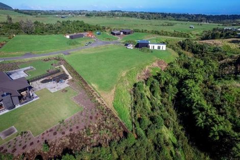 Photo of property in 14 Pahakahaka Drive, Kaitake, New Plymouth, 4374