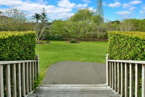 Photo of property in 12 Wyn Close, Kaukapakapa, 0871