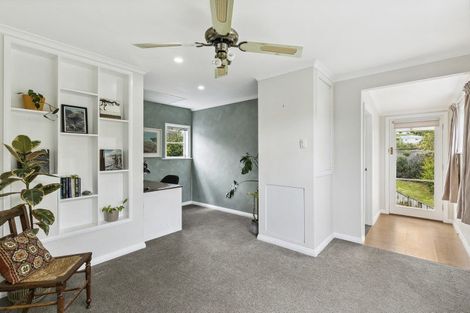 Photo of property in 52 Totara Road, Miramar, Wellington, 6022