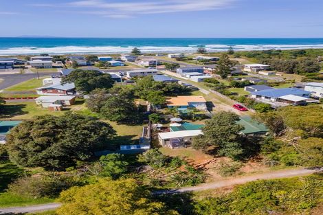 Photo of property in 292d Seaforth Road, Waihi Beach, 3611