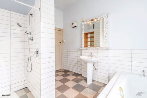 Photo of property in 19 Newcastle Street, Phillipstown, Christchurch, 8011