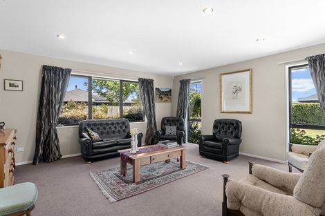 Photo of property in 11 Crawford Close, Amberley, 7410