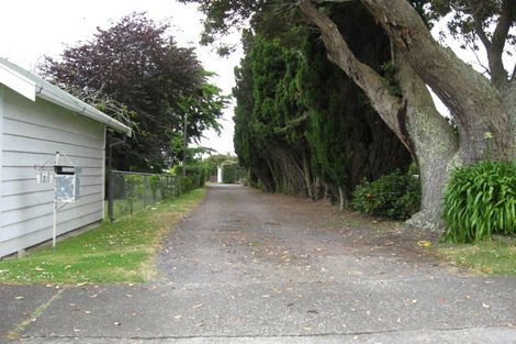 Photo of property in 10 Boyd Avenue, Mangere Bridge, Auckland, 2022