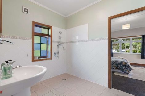 Photo of property in 1 Kent Road, Regent, Whangarei, 0112