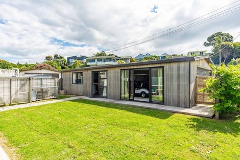 Photo of property in 1 Alamar Crescent, Mangawhai Heads, Mangawhai, 0505