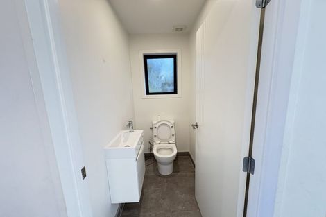 Photo of property in 64d Royal Road, Te Atatu South, Auckland, 0610