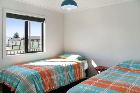 Photo of property in 19 Irishman Drive, Twizel, 7901