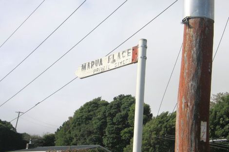 Photo of property in 1 Marua Place, Ranui, Porirua, 5024