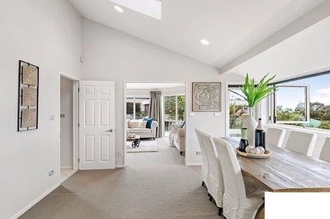 Photo of property in 1/3 Prospect Terrace, Milford, Auckland, 0620