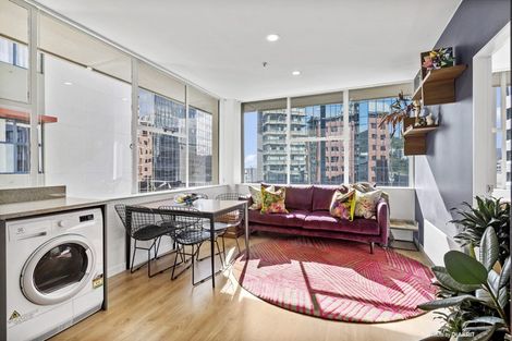 Photo of property in Terrace Tower Apartments, 7a/126 The Terrace, Wellington Central, Wellington, 6011