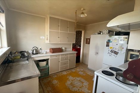 Photo of property in 65 Tawa Street, Gonville, Whanganui, 4501