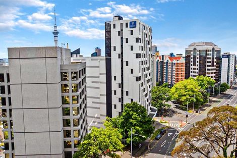 Photo of property in 96 On Symonds Apartments, 1007/96 Symonds Street, Grafton, Auckland, 1010